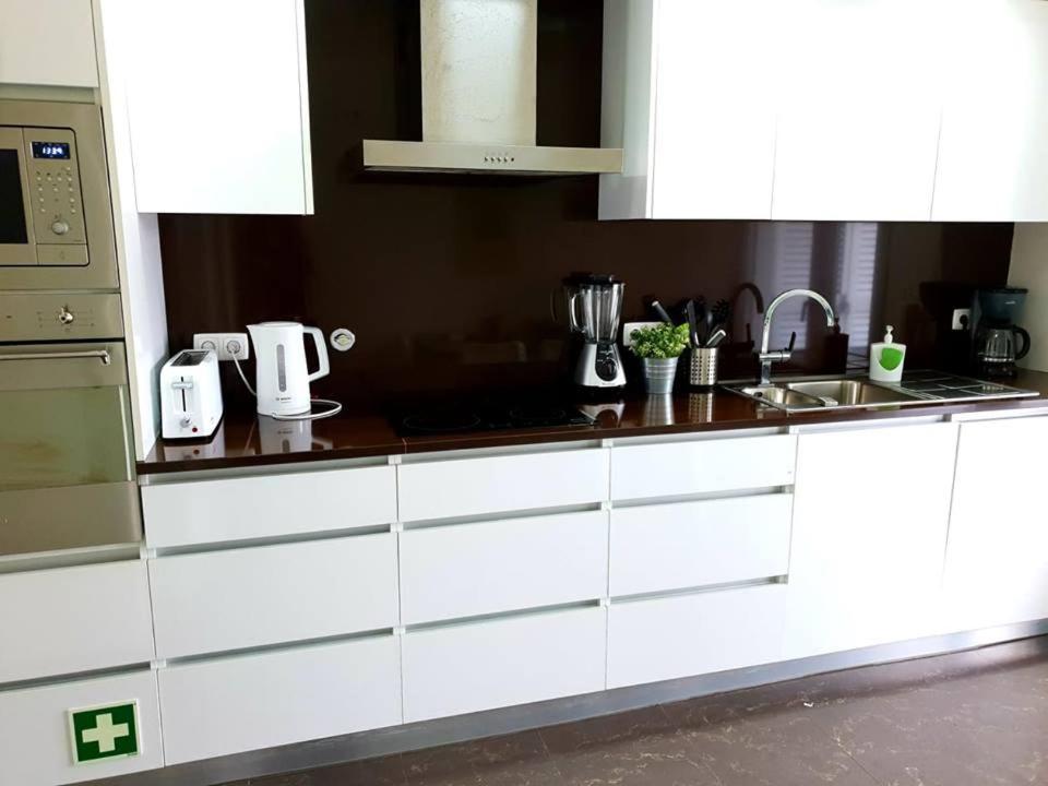 Home At Azores - City View Apartment Понта Делгада Екстериор снимка